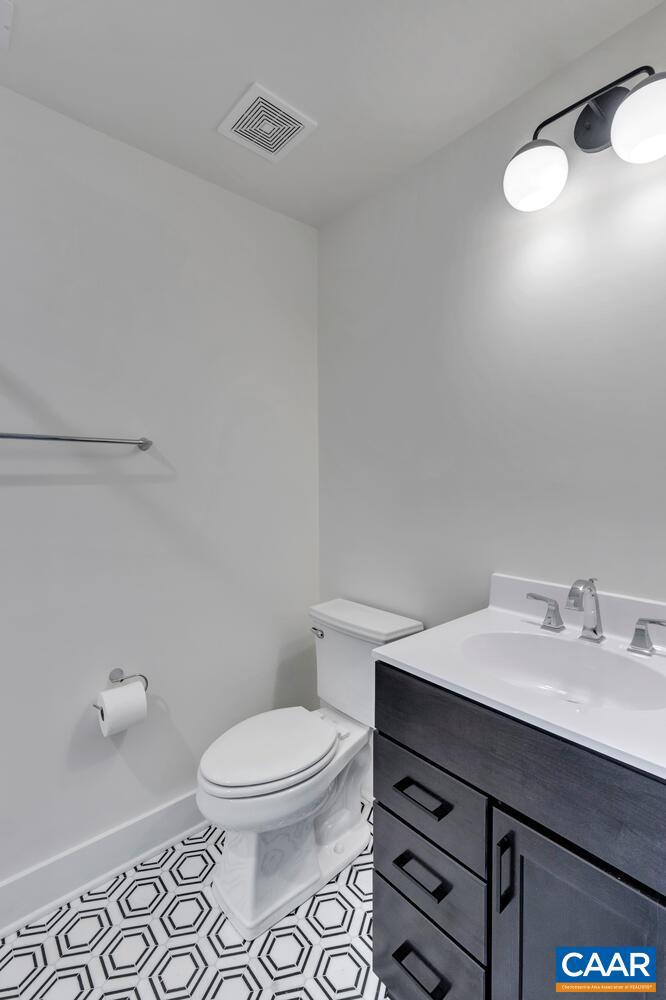 46 BORTHWICK ST, CROZET, Virginia 22932, 5 Bedrooms Bedrooms, ,5 BathroomsBathrooms,Residential,For sale,46 BORTHWICK ST,671407 MLS # 671407