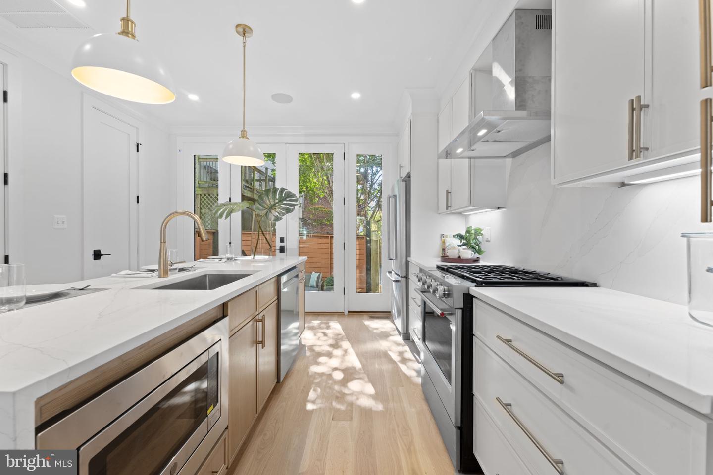 602 U ST NW, WASHINGTON, District Of Columbia 20001, 4 Bedrooms Bedrooms, ,3 BathroomsBathrooms,Residential,For sale,602 U ST NW,DCDC2232888 MLS # DCDC2232888 602 U ST NW, WASHINGTON, District Of Columbia 20001, 4 Bedrooms Bedrooms, ,3 BathroomsBathrooms,Residential,For sale,602 U ST NW,DCDC2232888 MLS # DCDC2232888