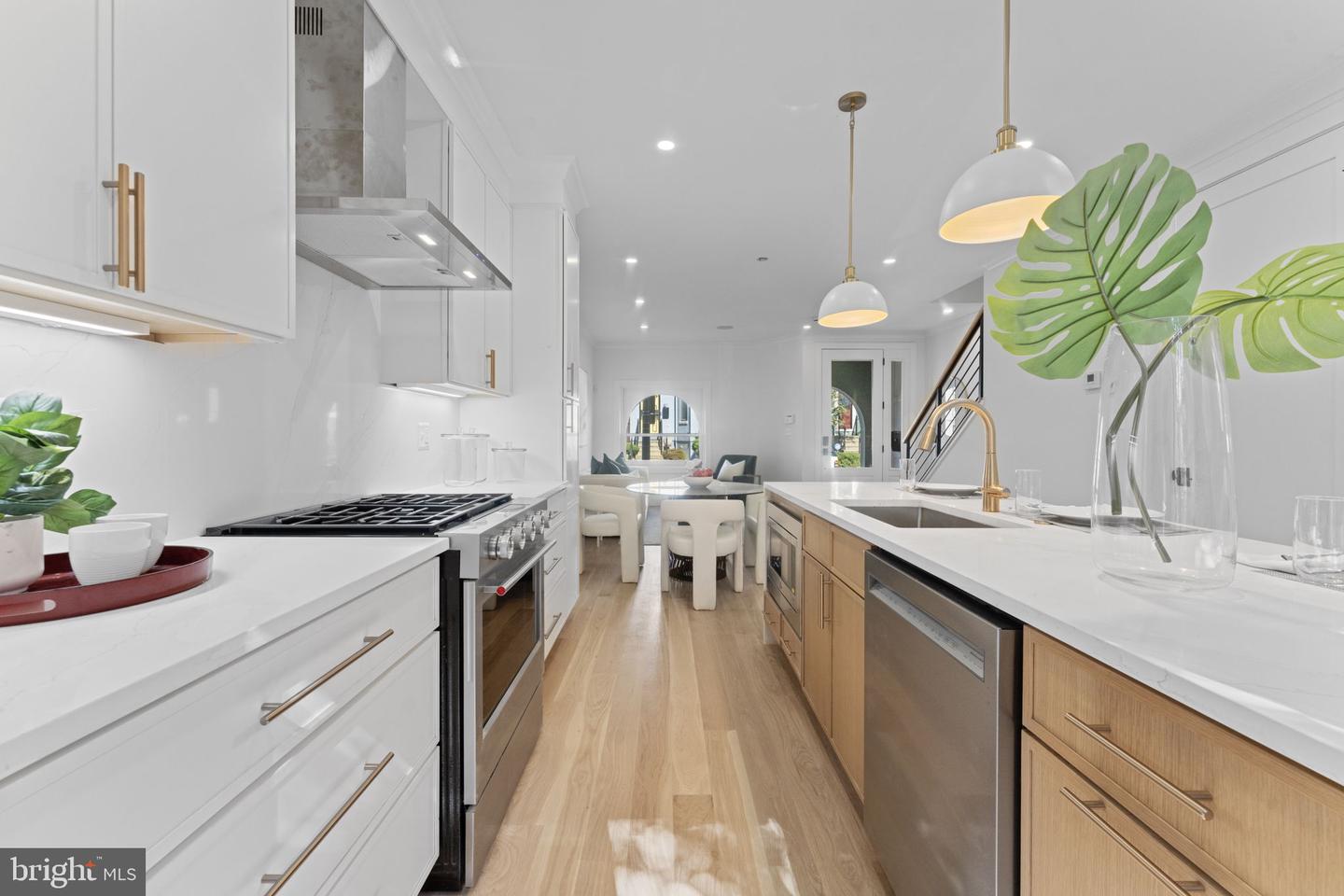 602 U ST NW, WASHINGTON, District Of Columbia 20001, 4 Bedrooms Bedrooms, ,3 BathroomsBathrooms,Residential,For sale,602 U ST NW,DCDC2232888 MLS # DCDC2232888 602 U ST NW, WASHINGTON, District Of Columbia 20001, 4 Bedrooms Bedrooms, ,3 BathroomsBathrooms,Residential,For sale,602 U ST NW,DCDC2232888 MLS # DCDC2232888