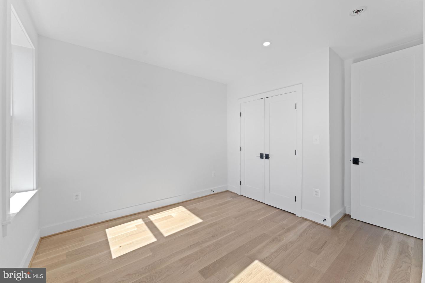 602 U ST NW, WASHINGTON, District Of Columbia 20001, 4 Bedrooms Bedrooms, ,3 BathroomsBathrooms,Residential,For sale,602 U ST NW,DCDC2232888 MLS # DCDC2232888 602 U ST NW, WASHINGTON, District Of Columbia 20001, 4 Bedrooms Bedrooms, ,3 BathroomsBathrooms,Residential,For sale,602 U ST NW,DCDC2232888 MLS # DCDC2232888