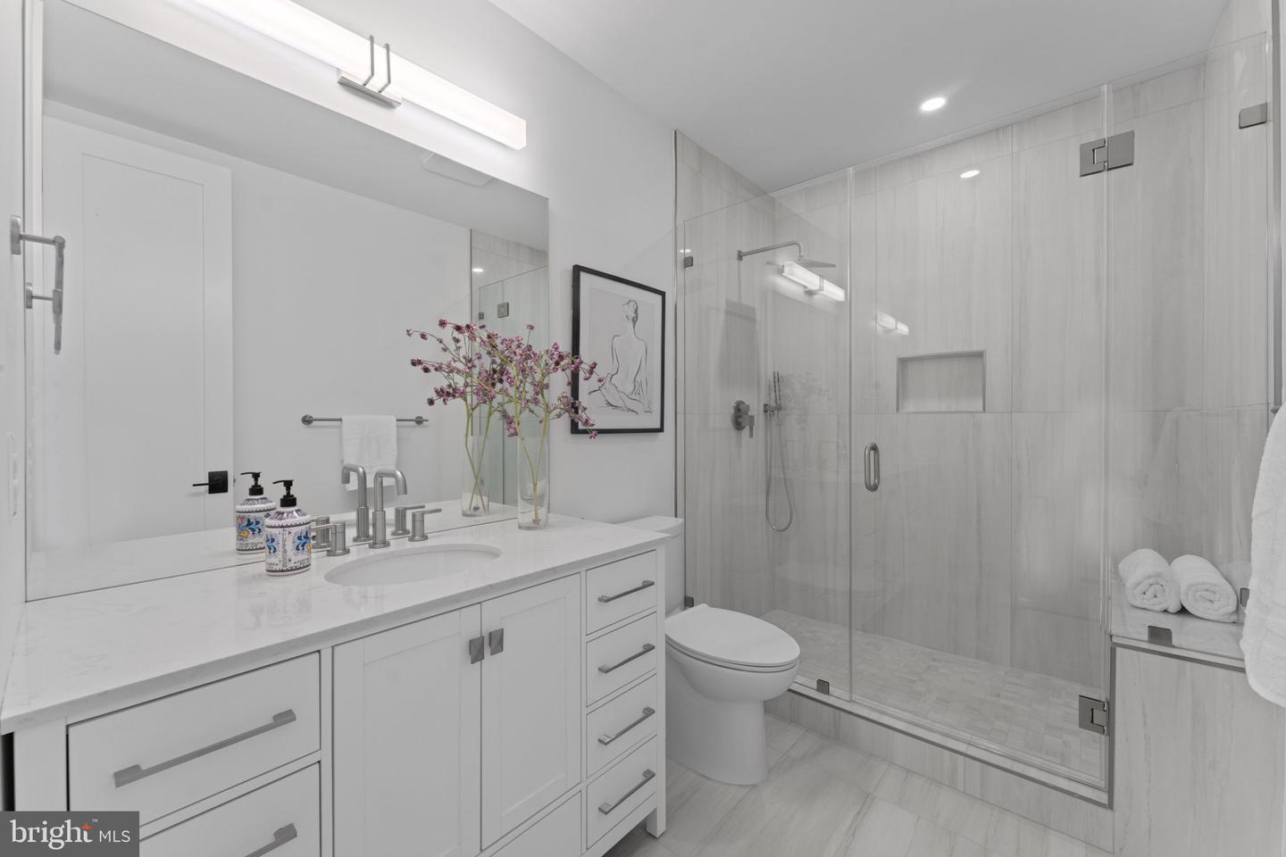 602 U ST NW, WASHINGTON, District Of Columbia 20001, 4 Bedrooms Bedrooms, ,3 BathroomsBathrooms,Residential,For sale,602 U ST NW,DCDC2232888 MLS # DCDC2232888 602 U ST NW, WASHINGTON, District Of Columbia 20001, 4 Bedrooms Bedrooms, ,3 BathroomsBathrooms,Residential,For sale,602 U ST NW,DCDC2232888 MLS # DCDC2232888