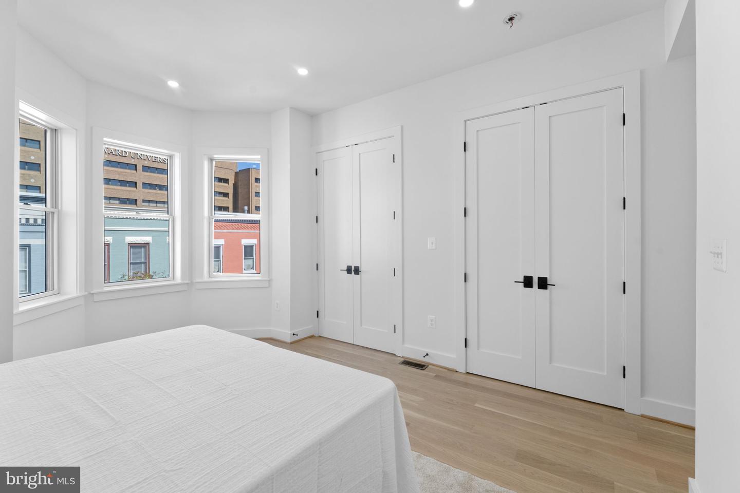 602 U ST NW, WASHINGTON, District Of Columbia 20001, 4 Bedrooms Bedrooms, ,3 BathroomsBathrooms,Residential,For sale,602 U ST NW,DCDC2232888 MLS # DCDC2232888 602 U ST NW, WASHINGTON, District Of Columbia 20001, 4 Bedrooms Bedrooms, ,3 BathroomsBathrooms,Residential,For sale,602 U ST NW,DCDC2232888 MLS # DCDC2232888