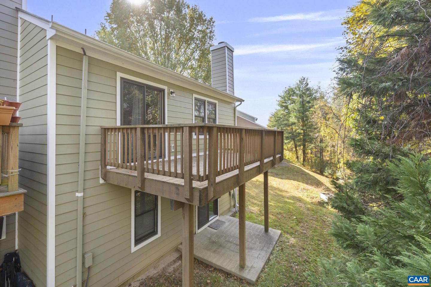 572 WHITCOVER CIR, CHARLOTTESVILLE, Virginia 22901, 4 Bedrooms Bedrooms, ,3 BathroomsBathrooms,Residential,For sale,572 WHITCOVER CIR,671410 MLS # 671410 572 WHITCOVER CIR, CHARLOTTESVILLE, Virginia 22901, 4 Bedrooms Bedrooms, ,3 BathroomsBathrooms,Residential,For sale,572 WHITCOVER CIR,671410 MLS # 671410