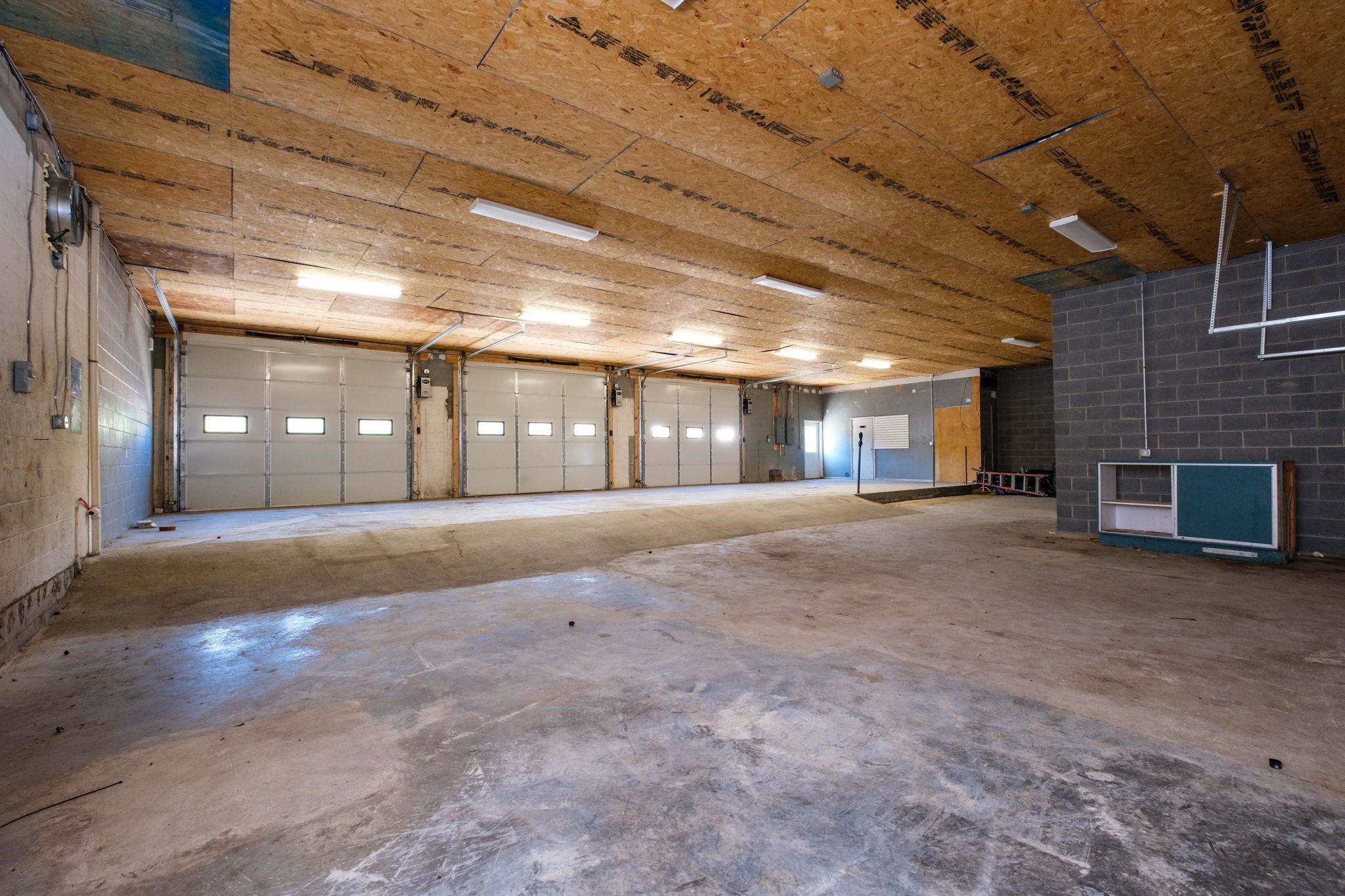 1090 VIRGINIA AVE, HARRISONBURG, Virginia 22802, ,Commercial,1090 VIRGINIA AVE,671414 MLS # 671414