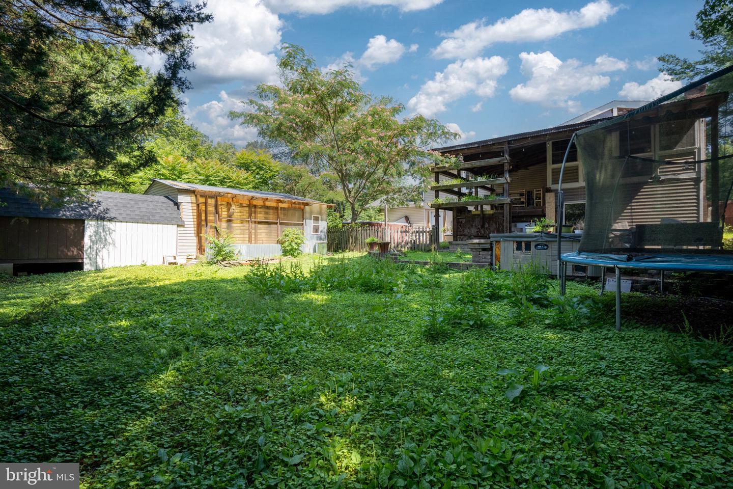 102 BREEZEWOOD DR, FREDERICKSBURG, Virginia 22407, 2 Bedrooms Bedrooms, ,3 BathroomsBathrooms,Residential,For sale,102 BREEZEWOOD DR,VASP2034212 MLS # VASP2034212