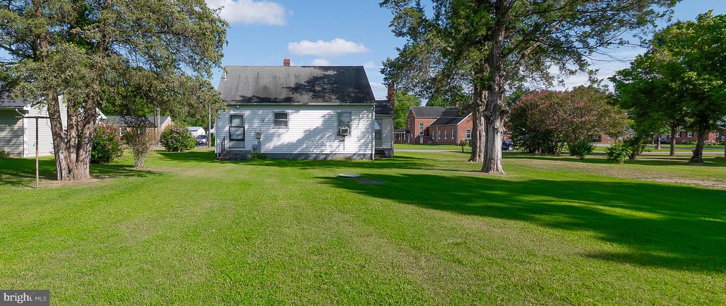 17272 BLATT AVE, MILFORD, Virginia 22514, 3 Bedrooms Bedrooms, ,1 BathroomBathrooms,Residential,For sale,17272 BLATT AVE,VACV2008688 MLS # VACV2008688