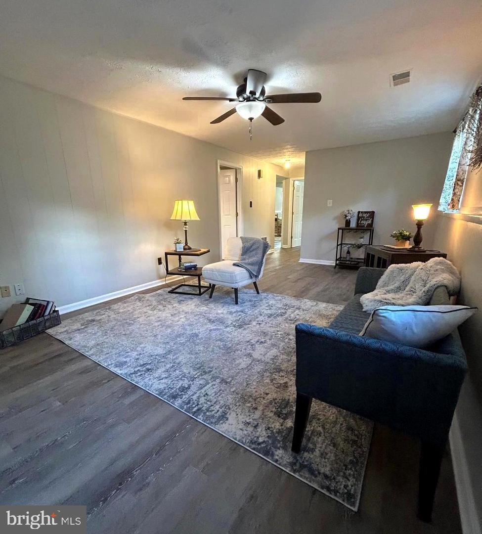 229 APPLEGATE DR, STERLING, Virginia 20164, 4 Bedrooms Bedrooms, ,3 BathroomsBathrooms,Residential,For sale,229 APPLEGATE DR,VALO2104906 MLS # VALO2104906 229 APPLEGATE DR, STERLING, Virginia 20164, 4 Bedrooms Bedrooms, ,3 BathroomsBathrooms,Residential,For sale,229 APPLEGATE DR,VALO2104906 MLS # VALO2104906