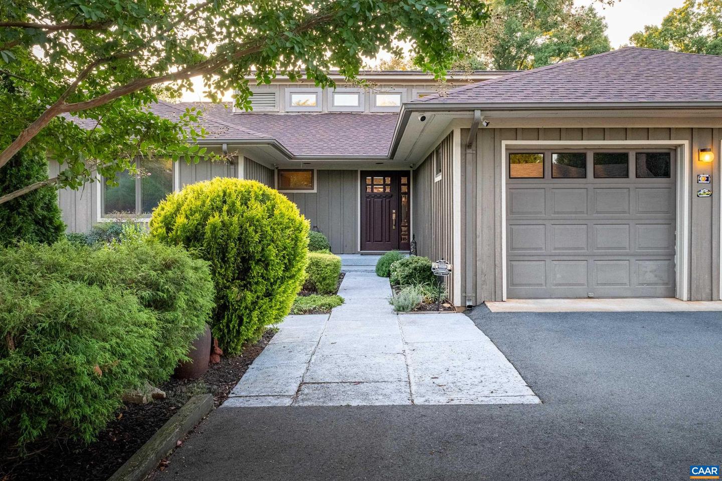 3869 STONY POINT RD, KESWICK, Virginia 22947, 3 Bedrooms Bedrooms, ,2 BathroomsBathrooms,Residential,For sale,3869 STONY POINT RD,669451 MLS # 669451 3869 STONY POINT RD, KESWICK, Virginia 22947, 3 Bedrooms Bedrooms, ,2 BathroomsBathrooms,Residential,For sale,3869 STONY POINT RD,669451 MLS # 669451