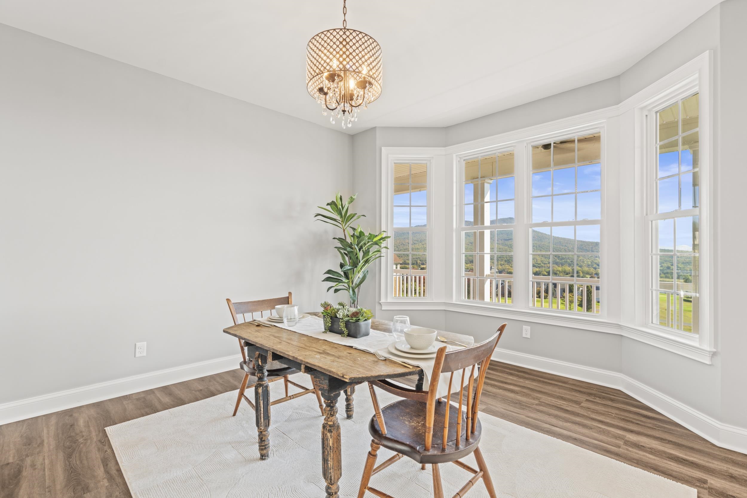 115 FLYNTSHIRE PL, ROCKINGHAM, Virginia 22801, 4 Bedrooms Bedrooms, ,2 BathroomsBathrooms,Residential,115 FLYNTSHIRE PL,670208 MLS # 670208 115 FLYNTSHIRE PL, ROCKINGHAM, Virginia 22801, 4 Bedrooms Bedrooms, ,2 BathroomsBathrooms,Residential,115 FLYNTSHIRE PL,670208 MLS # 670208