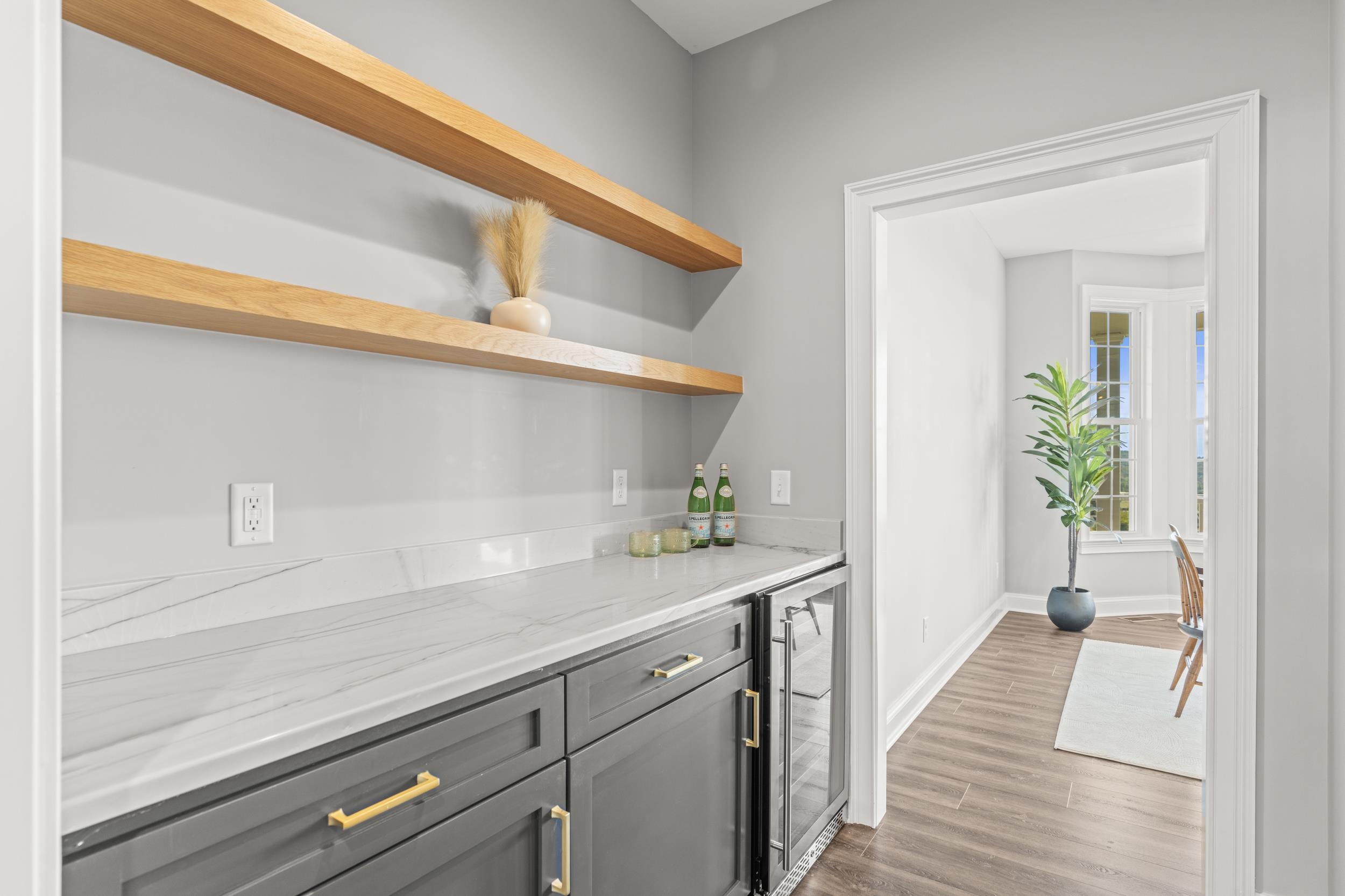 115 FLYNTSHIRE PL, ROCKINGHAM, Virginia 22801, 4 Bedrooms Bedrooms, ,2 BathroomsBathrooms,Residential,115 FLYNTSHIRE PL,670208 MLS # 670208 115 FLYNTSHIRE PL, ROCKINGHAM, Virginia 22801, 4 Bedrooms Bedrooms, ,2 BathroomsBathrooms,Residential,115 FLYNTSHIRE PL,670208 MLS # 670208