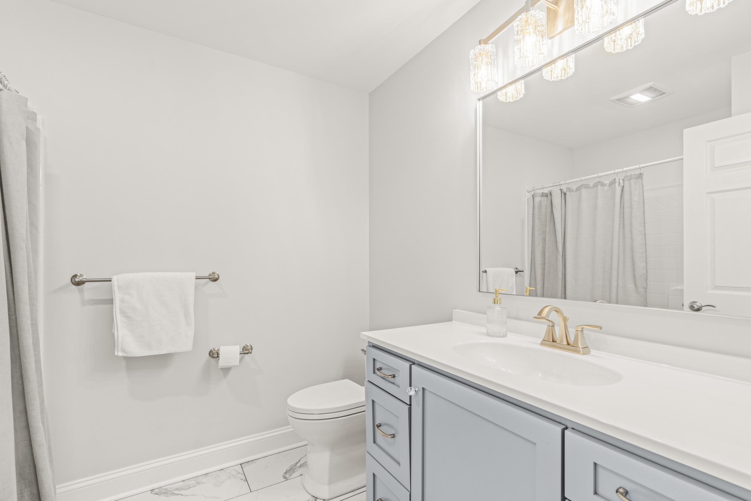 115 FLYNTSHIRE PL, ROCKINGHAM, Virginia 22801, 4 Bedrooms Bedrooms, ,2 BathroomsBathrooms,Residential,115 FLYNTSHIRE PL,670208 MLS # 670208 115 FLYNTSHIRE PL, ROCKINGHAM, Virginia 22801, 4 Bedrooms Bedrooms, ,2 BathroomsBathrooms,Residential,115 FLYNTSHIRE PL,670208 MLS # 670208