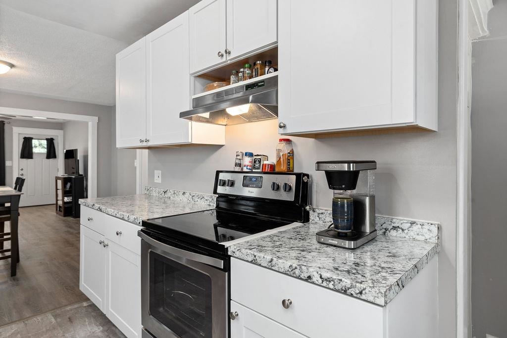 238 N CHARLOTTE AVE, WAYNESBORO, Virginia 22980, 2 Bedrooms Bedrooms, ,1 BathroomBathrooms,Residential,238 N CHARLOTTE AVE,671162 MLS # 671162