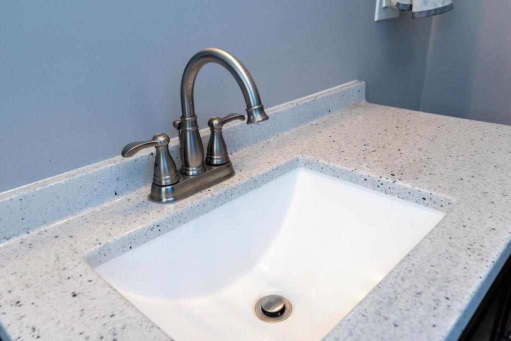 238 N CHARLOTTE AVE, WAYNESBORO, Virginia 22980, 2 Bedrooms Bedrooms, ,1 BathroomBathrooms,Residential,238 N CHARLOTTE AVE,671162 MLS # 671162