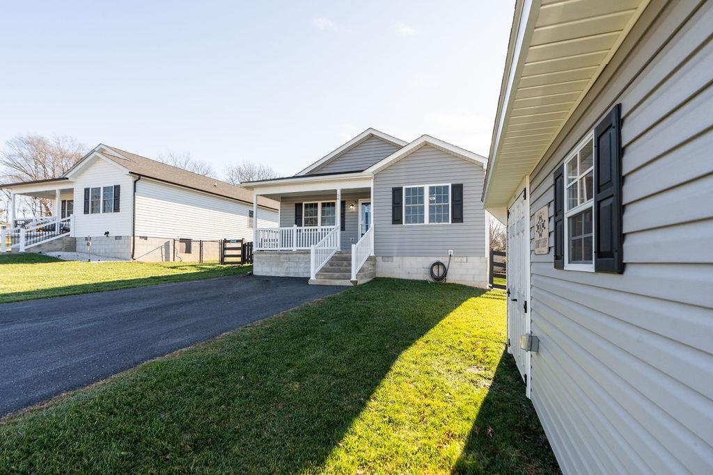 56 CHURCH HILL LN, FISHERSVILLE, Virginia 22939, 3 Bedrooms Bedrooms, ,2 BathroomsBathrooms,Residential,56 CHURCH HILL LN,671411 MLS # 671411