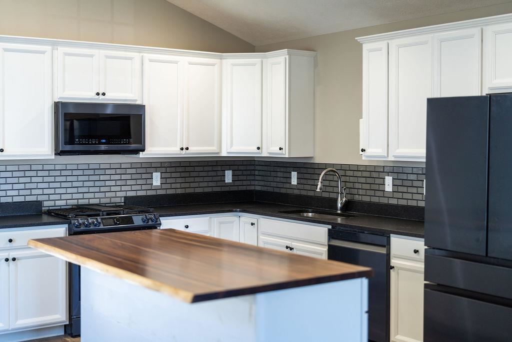 56 CHURCH HILL LN, FISHERSVILLE, Virginia 22939, 3 Bedrooms Bedrooms, ,2 BathroomsBathrooms,Residential,56 CHURCH HILL LN,671411 MLS # 671411