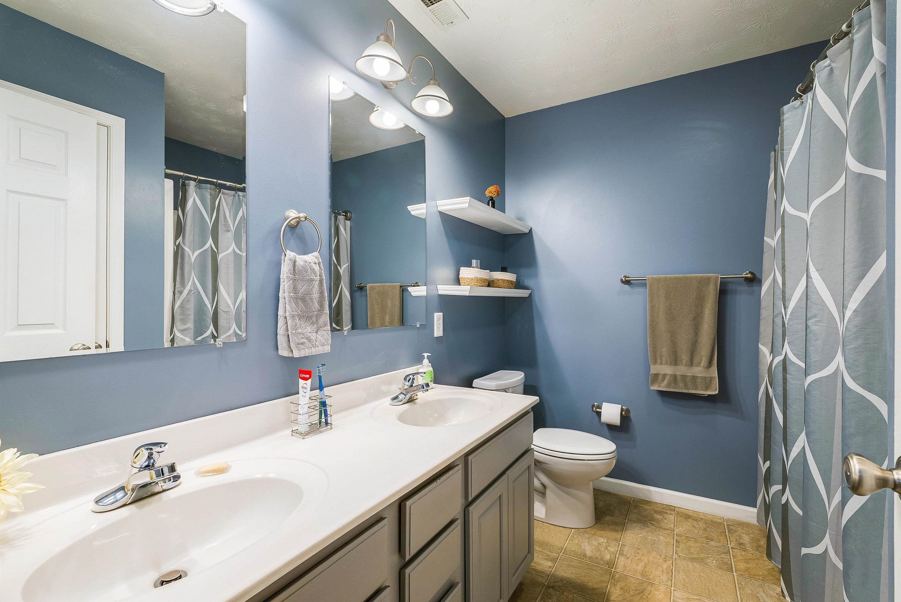 255 MORNINGSIDE DR, BROADWAY, Virginia 22815, 3 Bedrooms Bedrooms, ,2 BathroomsBathrooms,Residential,255 Morningside,255 MORNINGSIDE DR,671421 MLS # 671421