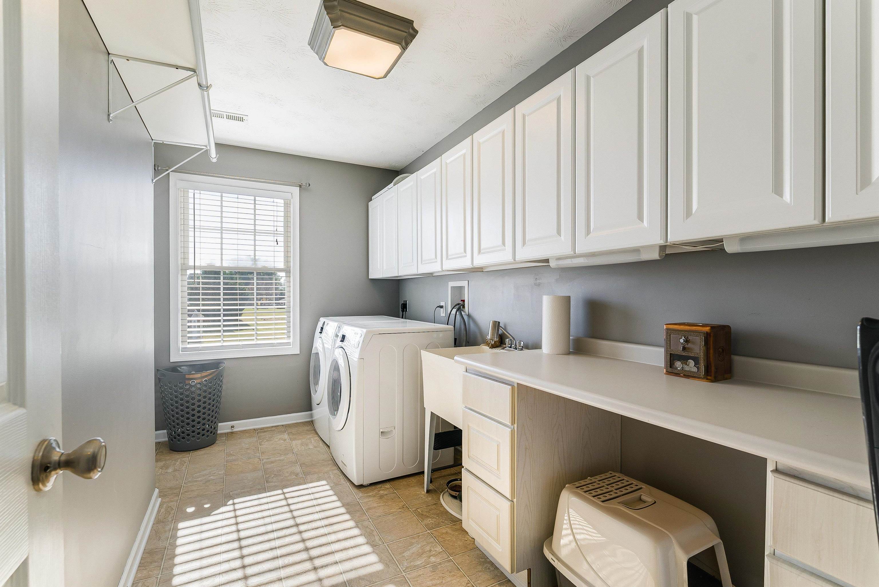 255 MORNINGSIDE DR, BROADWAY, Virginia 22815, 3 Bedrooms Bedrooms, ,2 BathroomsBathrooms,Residential,255 Morningside,255 MORNINGSIDE DR,671421 MLS # 671421