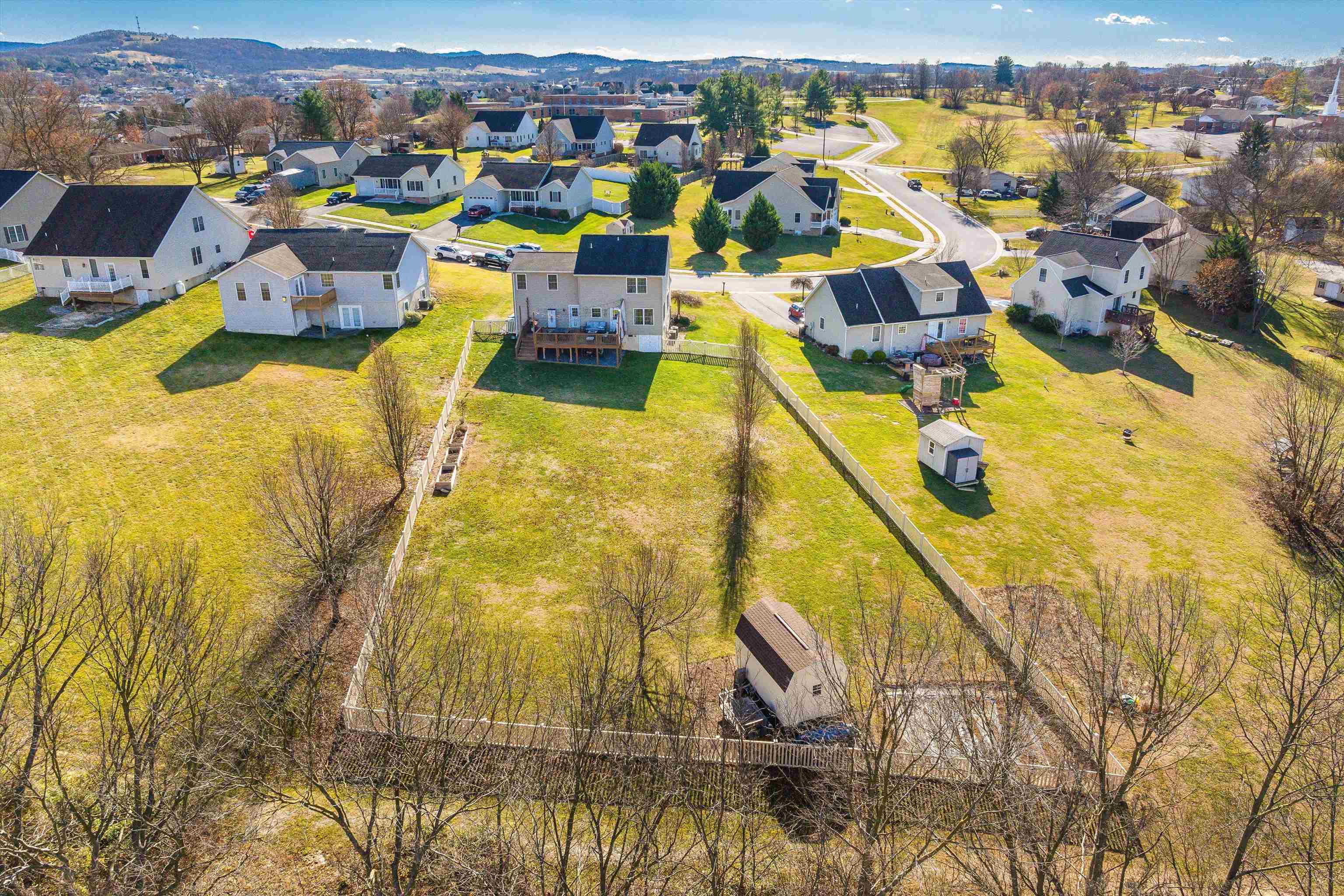 255 MORNINGSIDE DR, BROADWAY, Virginia 22815, 3 Bedrooms Bedrooms, ,2 BathroomsBathrooms,Residential,255 Morningside,255 MORNINGSIDE DR,671421 MLS # 671421