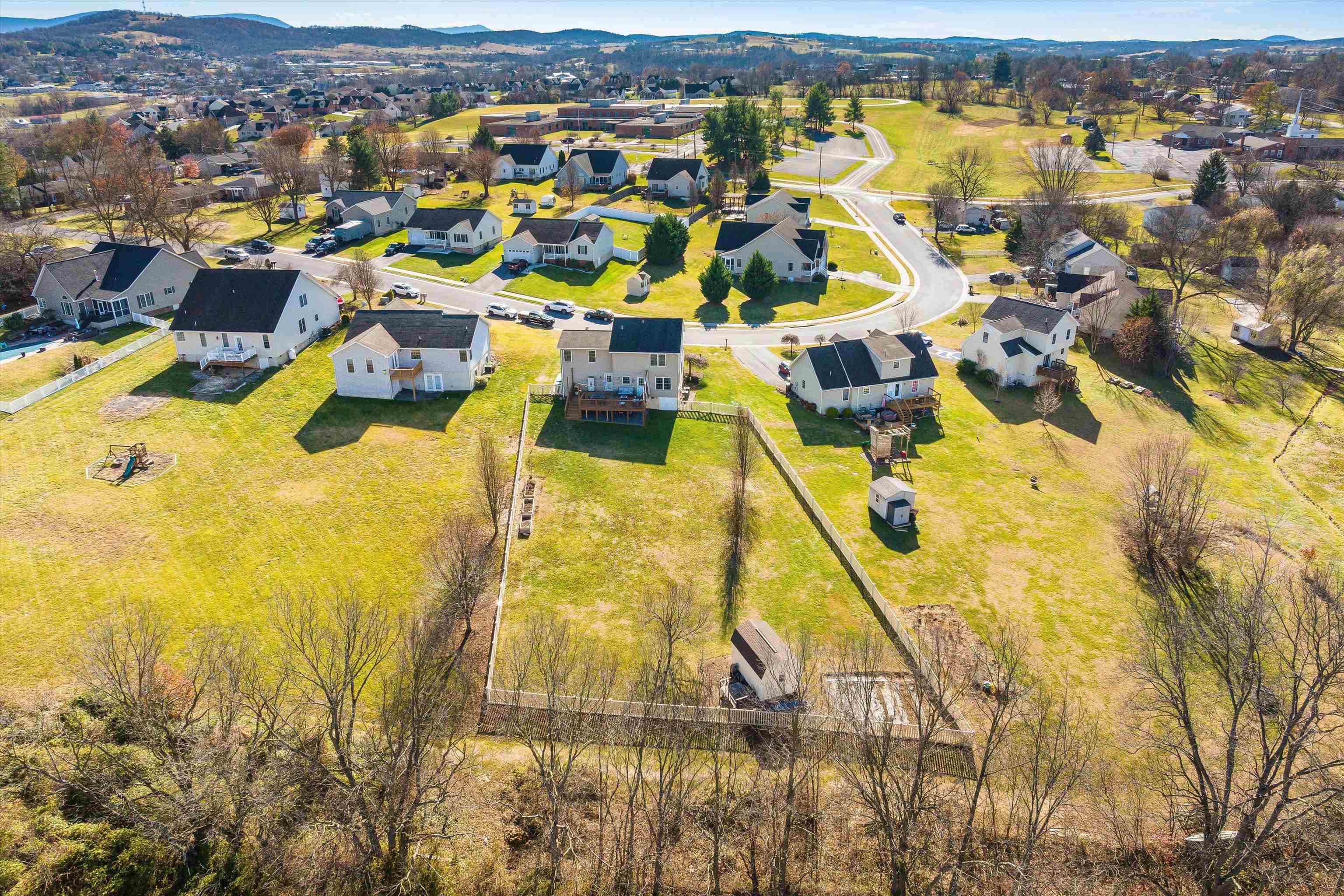 255 MORNINGSIDE DR, BROADWAY, Virginia 22815, 3 Bedrooms Bedrooms, ,2 BathroomsBathrooms,Residential,255 Morningside,255 MORNINGSIDE DR,671421 MLS # 671421