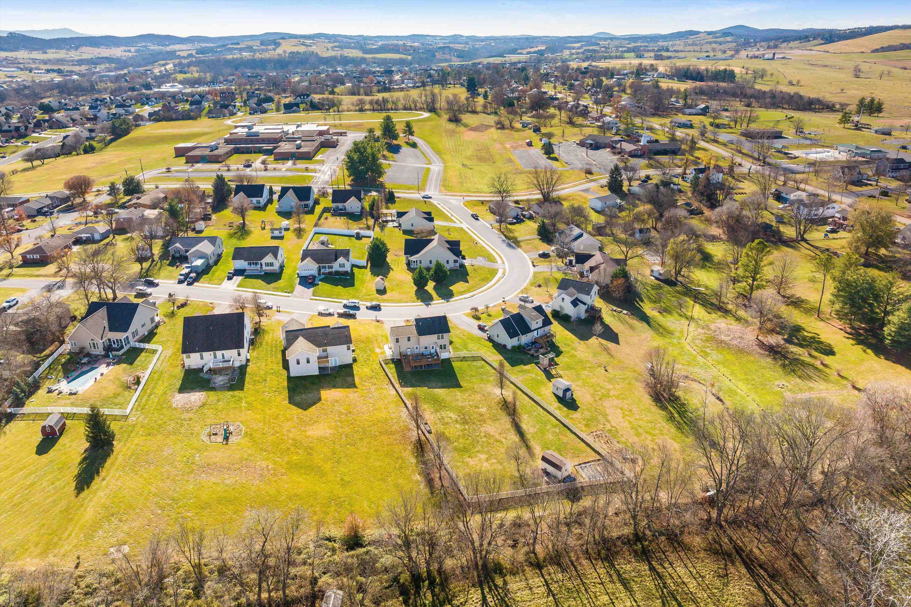 255 MORNINGSIDE DR, BROADWAY, Virginia 22815, 3 Bedrooms Bedrooms, ,2 BathroomsBathrooms,Residential,255 Morningside,255 MORNINGSIDE DR,671421 MLS # 671421