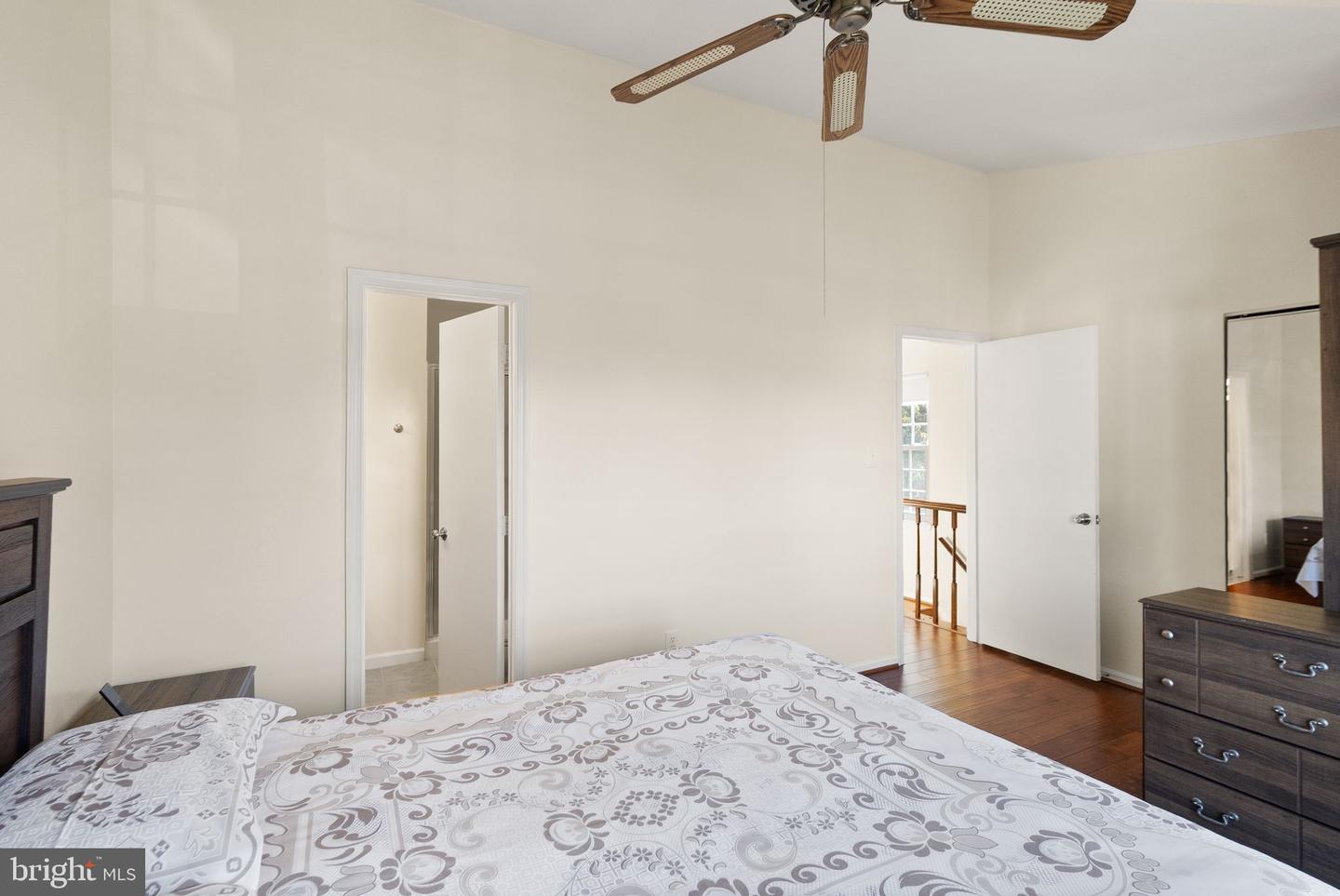 346 LANCASTER SQ, STERLING, Virginia 20164, 3 Bedrooms Bedrooms, ,2 BathroomsBathrooms,Residential,For sale,346 LANCASTER SQ,VALO2109530 MLS # VALO2109530