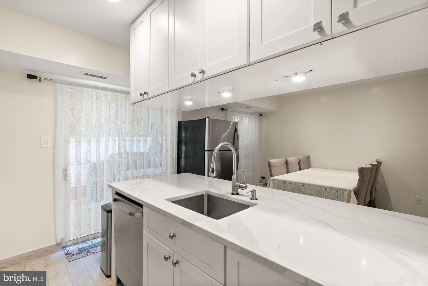 346 LANCASTER SQ, STERLING, Virginia 20164, 3 Bedrooms Bedrooms, ,2 BathroomsBathrooms,Residential,For sale,346 LANCASTER SQ,VALO2109530 MLS # VALO2109530