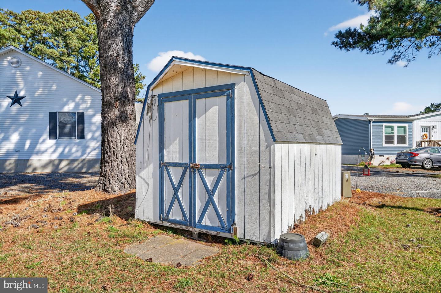 6135 MARTIN LN, CHINCOTEAGUE ISLAND, Virginia 23336, 2 Bedrooms Bedrooms, ,1 BathroomBathrooms,Residential,For sale,6135 MARTIN LN,VAAC2002338 MLS # VAAC2002338 6135 MARTIN LN, CHINCOTEAGUE ISLAND, Virginia 23336, 2 Bedrooms Bedrooms, ,1 BathroomBathrooms,Residential,For sale,6135 MARTIN LN,VAAC2002338 MLS # VAAC2002338