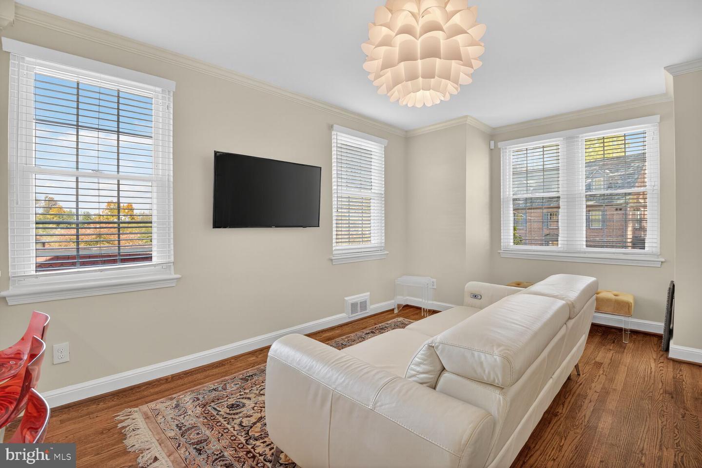 7258 15TH PL NW, WASHINGTON, District Of Columbia 20012, 4 Bedrooms Bedrooms, 15 Rooms Rooms,2 BathroomsBathrooms,Residential,For sale,7258 15TH PL NW,DCDC2230060 MLS # DCDC2230060