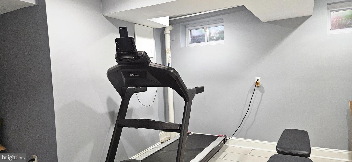 7258 15TH PL NW, WASHINGTON, District Of Columbia 20012, 4 Bedrooms Bedrooms, 15 Rooms Rooms,2 BathroomsBathrooms,Residential,For sale,7258 15TH PL NW,DCDC2230060 MLS # DCDC2230060