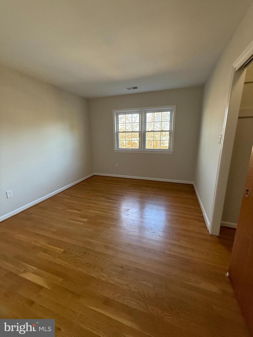 4602 LINMAR CT, ALEXANDRIA, Virginia 22312, 4 Bedrooms Bedrooms, 9 Rooms Rooms,2 BathroomsBathrooms,Residential,For sale,4602 LINMAR CT,VAFX2280270 MLS # VAFX2280270