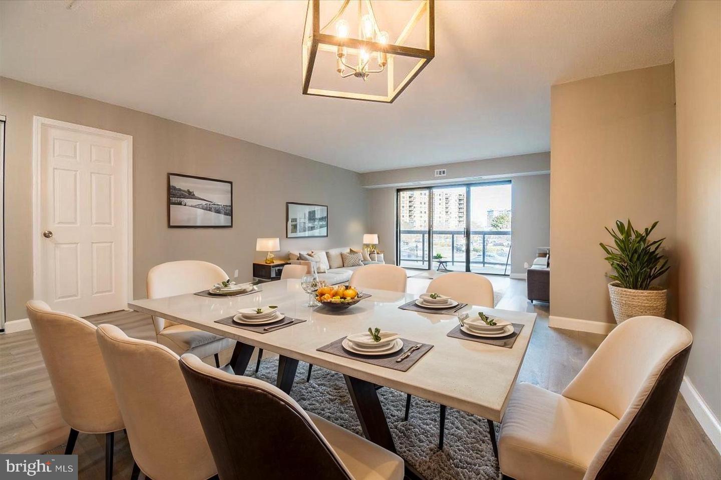 8370 GREENSBORO DR #203, MCLEAN, Virginia 22102, 2 Bedrooms Bedrooms, ,2 BathroomsBathrooms,Residential,For sale,8370 GREENSBORO DR #203,VAFX2280282 MLS # VAFX2280282