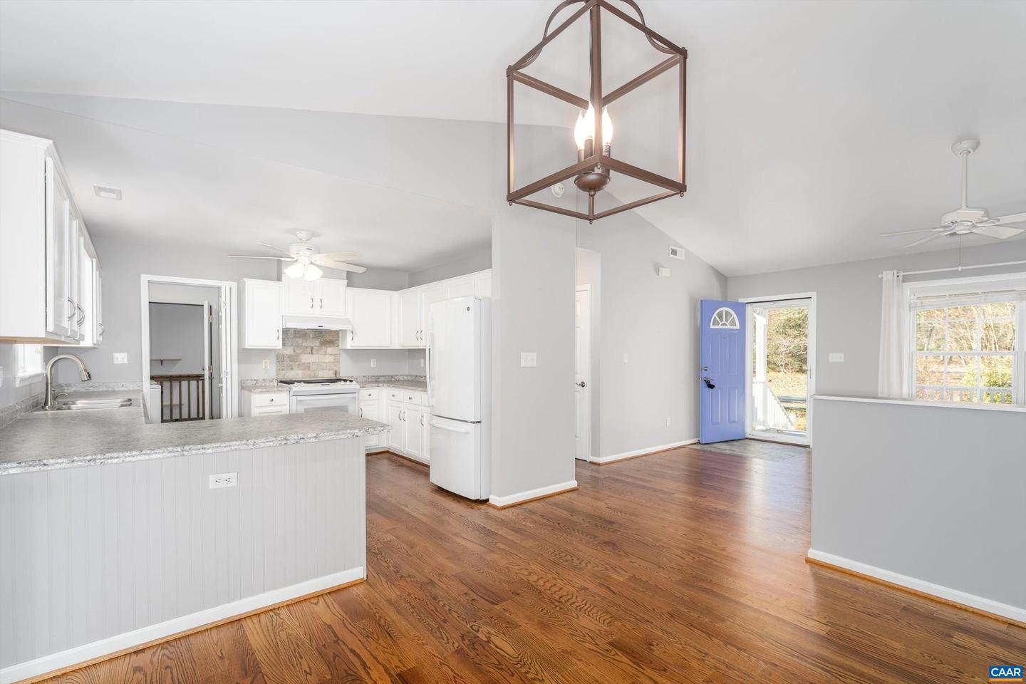 17 SEMINOLE TRL, PALMYRA, Virginia 22963, 3 Bedrooms Bedrooms, ,2 BathroomsBathrooms,Residential,For sale,17 SEMINOLE TRL,671413 MLS # 671413 17 SEMINOLE TRL, PALMYRA, Virginia 22963, 3 Bedrooms Bedrooms, ,2 BathroomsBathrooms,Residential,For sale,17 SEMINOLE TRL,671413 MLS # 671413