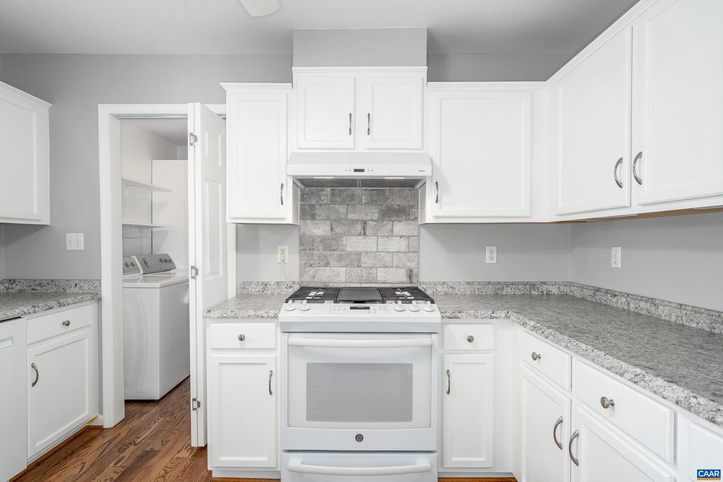 17 SEMINOLE TRL, PALMYRA, Virginia 22963, 3 Bedrooms Bedrooms, ,2 BathroomsBathrooms,Residential,For sale,17 SEMINOLE TRL,671413 MLS # 671413 17 SEMINOLE TRL, PALMYRA, Virginia 22963, 3 Bedrooms Bedrooms, ,2 BathroomsBathrooms,Residential,For sale,17 SEMINOLE TRL,671413 MLS # 671413