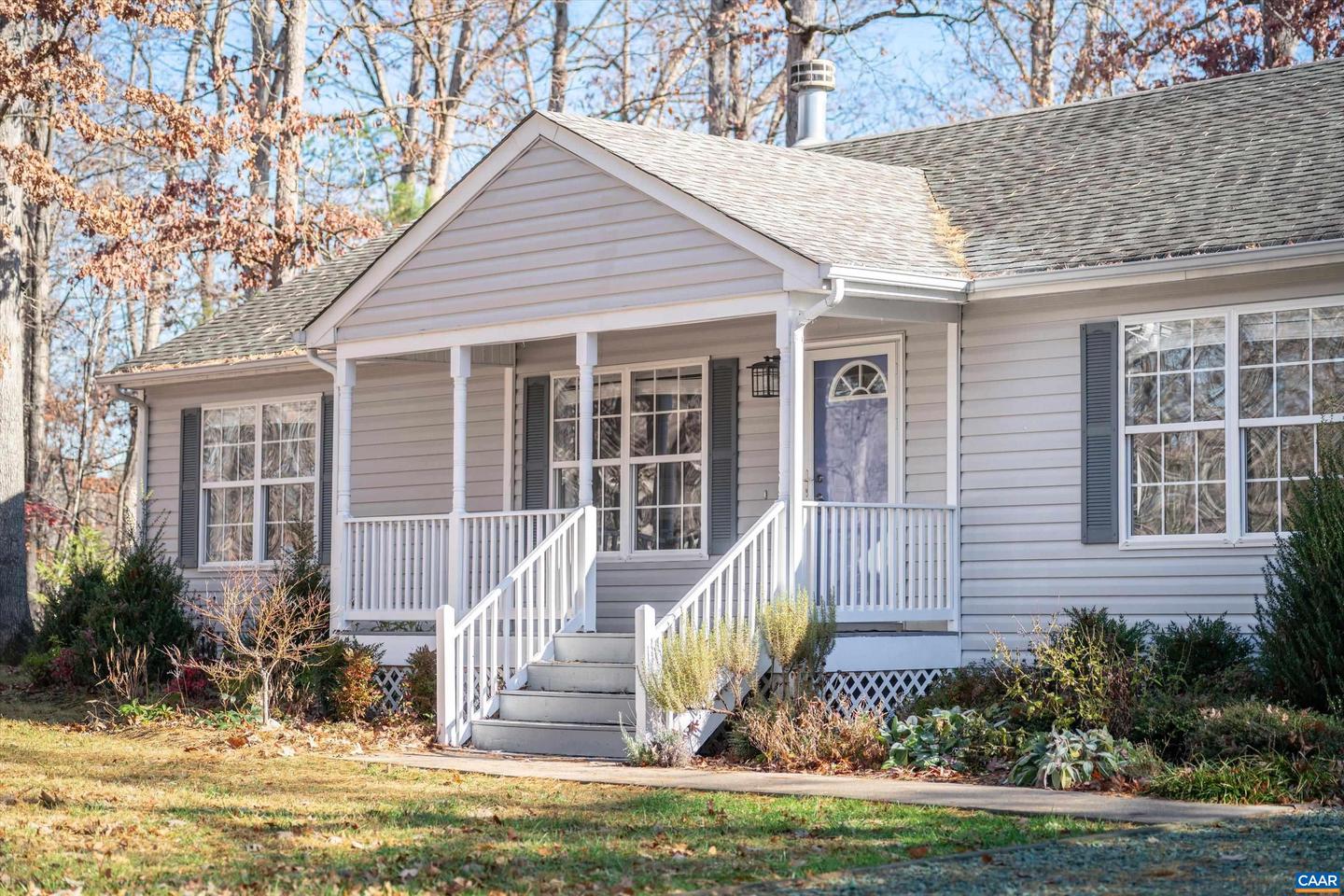 17 SEMINOLE TRL, PALMYRA, Virginia 22963, 3 Bedrooms Bedrooms, ,2 BathroomsBathrooms,Residential,For sale,17 SEMINOLE TRL,671413 MLS # 671413 17 SEMINOLE TRL, PALMYRA, Virginia 22963, 3 Bedrooms Bedrooms, ,2 BathroomsBathrooms,Residential,For sale,17 SEMINOLE TRL,671413 MLS # 671413