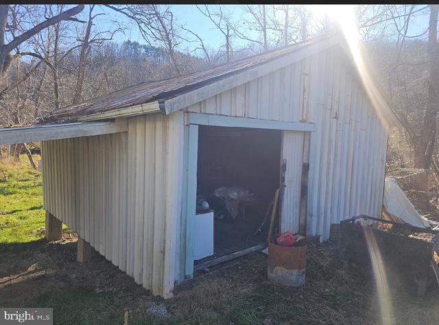 5910 DRY FORK RD, CEDAR BLUFF, Virginia 24609, 2 Bedrooms Bedrooms, ,1 BathroomBathrooms,Residential,For sale,5910 DRY FORK RD,VATW2000018 MLS # VATW2000018 5910 DRY FORK RD, CEDAR BLUFF, Virginia 24609, 2 Bedrooms Bedrooms, ,1 BathroomBathrooms,Residential,For sale,5910 DRY FORK RD,VATW2000018 MLS # VATW2000018