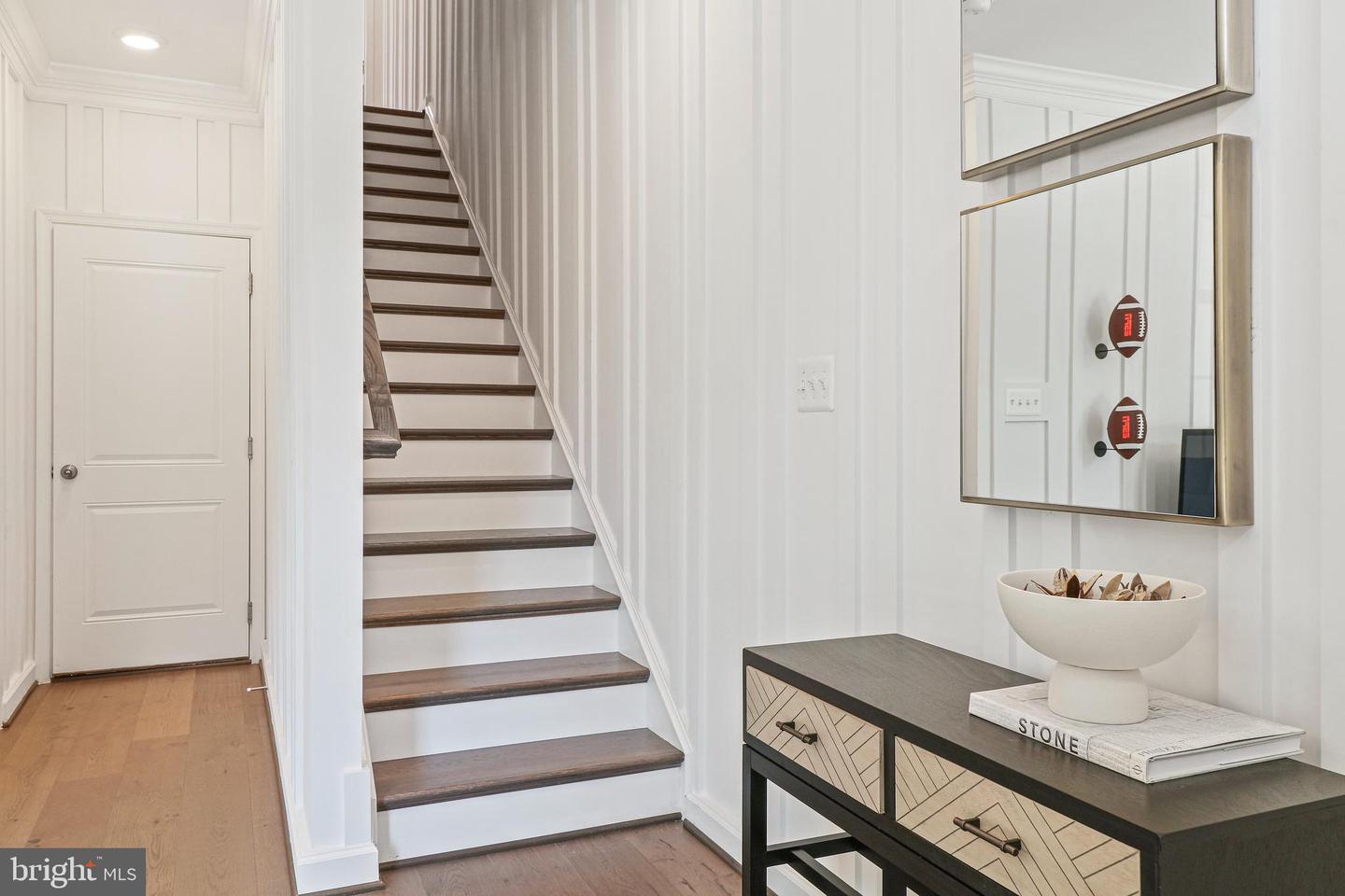 4410 FAIR LAKES CT, FAIRFAX, Virginia 22033, 3 Bedrooms Bedrooms, ,3 BathroomsBathrooms,Residential,For sale,4410 FAIR LAKES CT,VAFX2280352 MLS # VAFX2280352