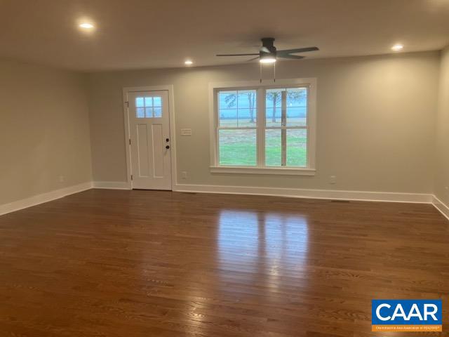 25911 N JAMES MADISON HWY, NEW CANTON, Virginia 23123, 3 Bedrooms Bedrooms, ,2 BathroomsBathrooms,Residential,For sale,25911 N JAMES MADISON HWY,671425 MLS # 671425 25911 N JAMES MADISON HWY, NEW CANTON, Virginia 23123, 3 Bedrooms Bedrooms, ,2 BathroomsBathrooms,Residential,For sale,25911 N JAMES MADISON HWY,671425 MLS # 671425