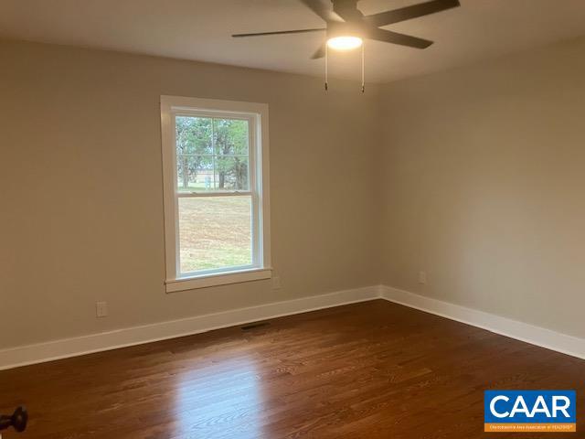 25911 N JAMES MADISON HWY, NEW CANTON, Virginia 23123, 3 Bedrooms Bedrooms, ,2 BathroomsBathrooms,Residential,For sale,25911 N JAMES MADISON HWY,671425 MLS # 671425 25911 N JAMES MADISON HWY, NEW CANTON, Virginia 23123, 3 Bedrooms Bedrooms, ,2 BathroomsBathrooms,Residential,For sale,25911 N JAMES MADISON HWY,671425 MLS # 671425