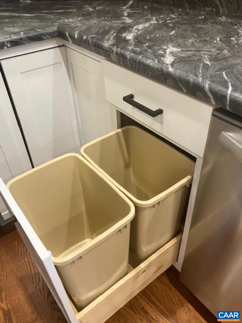 25911 N JAMES MADISON HWY, NEW CANTON, Virginia 23123, 3 Bedrooms Bedrooms, ,2 BathroomsBathrooms,Residential,For sale,25911 N JAMES MADISON HWY,671425 MLS # 671425 25911 N JAMES MADISON HWY, NEW CANTON, Virginia 23123, 3 Bedrooms Bedrooms, ,2 BathroomsBathrooms,Residential,For sale,25911 N JAMES MADISON HWY,671425 MLS # 671425