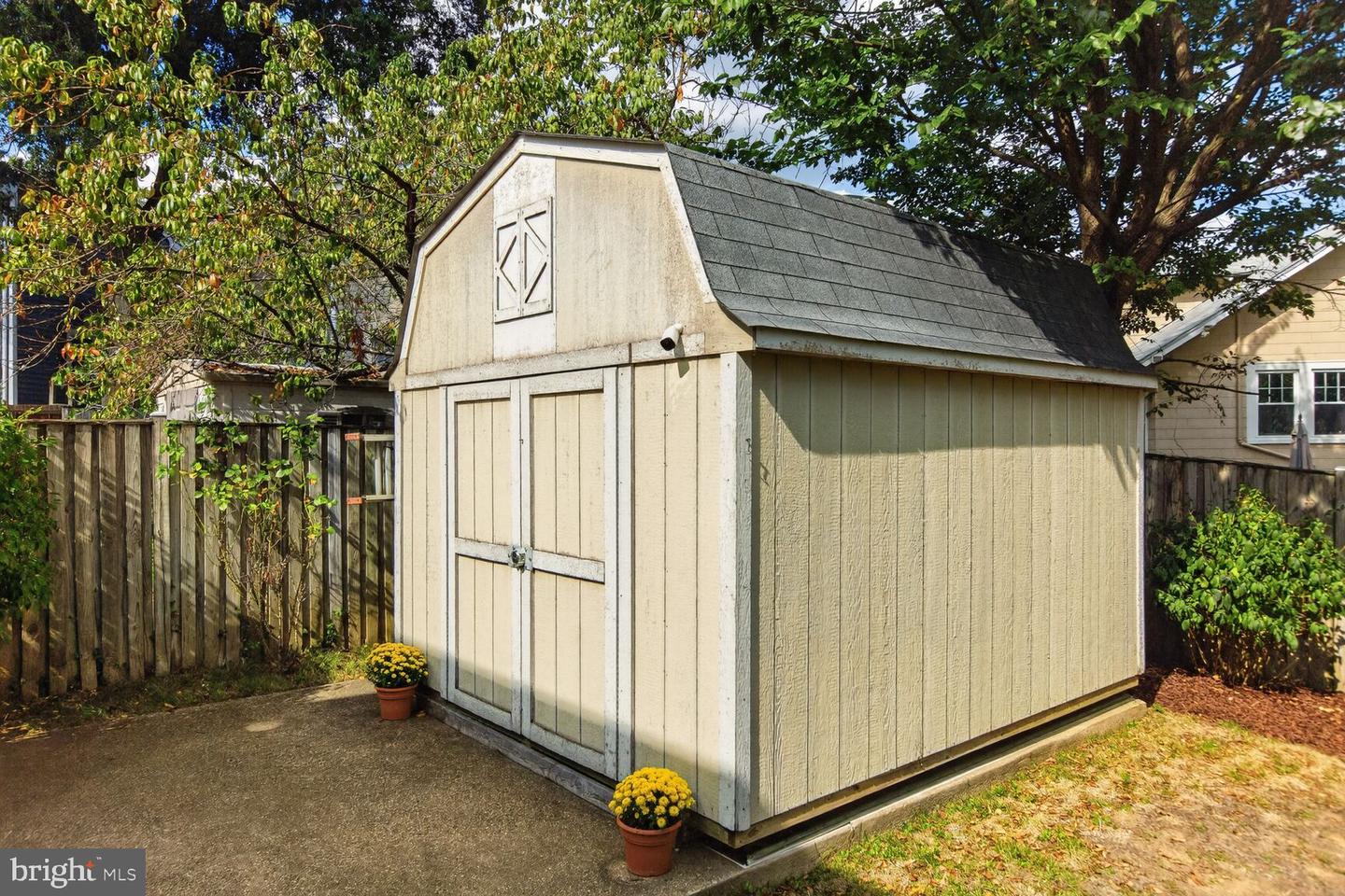 2607 WASHINGTON BLVD, ARLINGTON, Virginia 22201, 3 Bedrooms Bedrooms, ,2 BathroomsBathrooms,Residential,For sale,2607 WASHINGTON BLVD,VAAR2066420 MLS # VAAR2066420