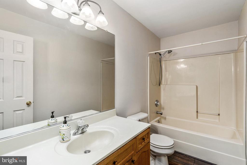 4114 MOSSY BANK LN, FREDERICKSBURG, Virginia 22408, 4 Bedrooms Bedrooms, ,3 BathroomsBathrooms,Residential,4114 MOSSY BANK LN,VASP2036900 MLS # VASP2036900