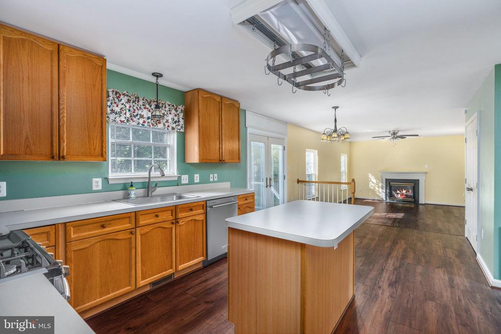 4114 MOSSY BANK LN, FREDERICKSBURG, Virginia 22408, 4 Bedrooms Bedrooms, ,3 BathroomsBathrooms,Residential,4114 MOSSY BANK LN,VASP2036900 MLS # VASP2036900