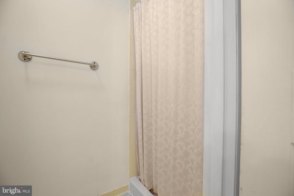 13880 RIDGELEA AVE, CULPEPER, Virginia 22701, 4 Bedrooms Bedrooms, ,2 BathroomsBathrooms,Residential,13880 RIDGELEA AVE,VACU2011994 MLS # VACU2011994