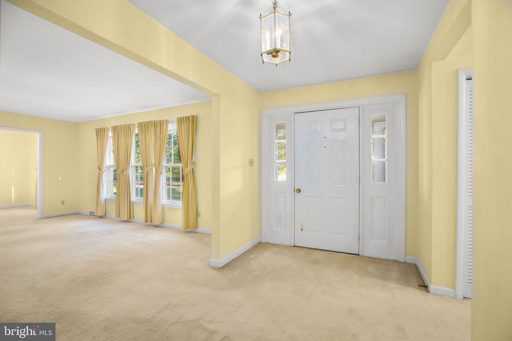 13880 RIDGELEA AVE, CULPEPER, Virginia 22701, 4 Bedrooms Bedrooms, ,2 BathroomsBathrooms,Residential,13880 RIDGELEA AVE,VACU2011994 MLS # VACU2011994