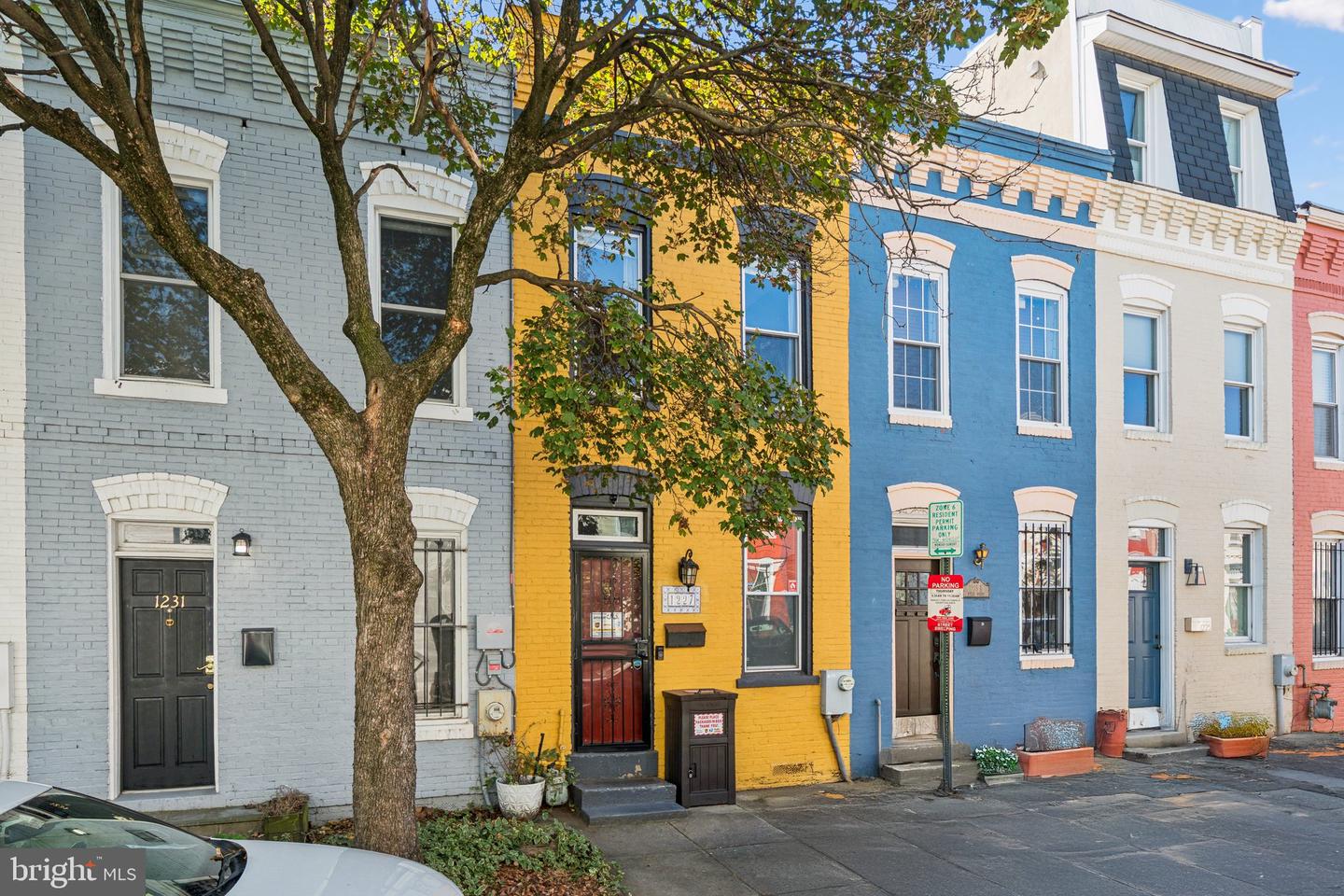 1227 WYLIE ST NE, WASHINGTON, District Of Columbia 20002, 2 Bedrooms Bedrooms, ,1 BathroomBathrooms,Residential,For sale,1227 WYLIE ST NE,DCDC2222538 MLS # DCDC2222538