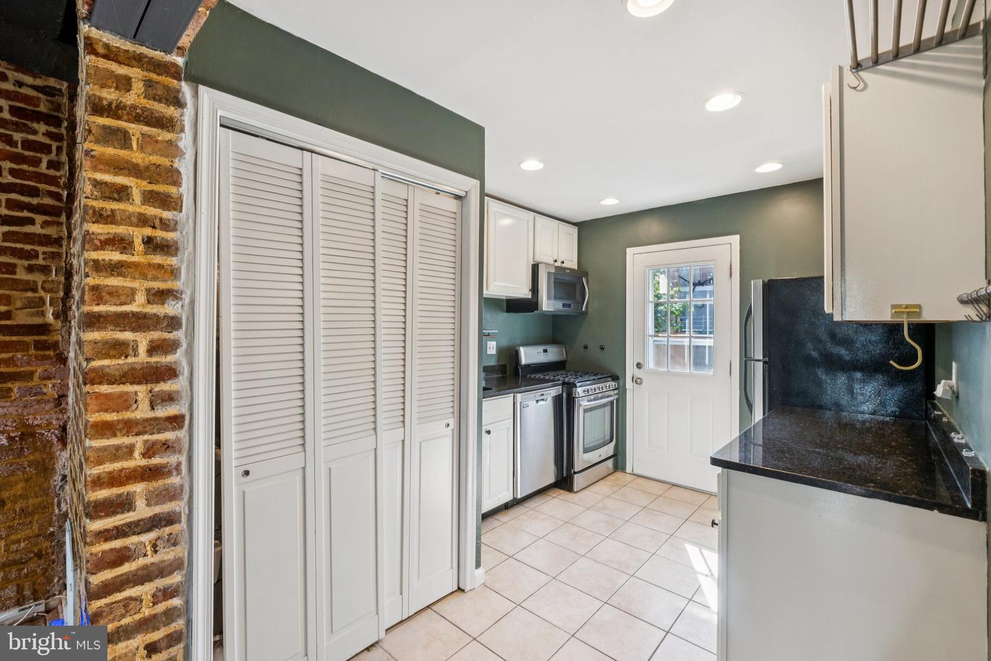 1227 WYLIE ST NE, WASHINGTON, District Of Columbia 20002, 2 Bedrooms Bedrooms, ,1 BathroomBathrooms,Residential,For sale,1227 WYLIE ST NE,DCDC2222538 MLS # DCDC2222538