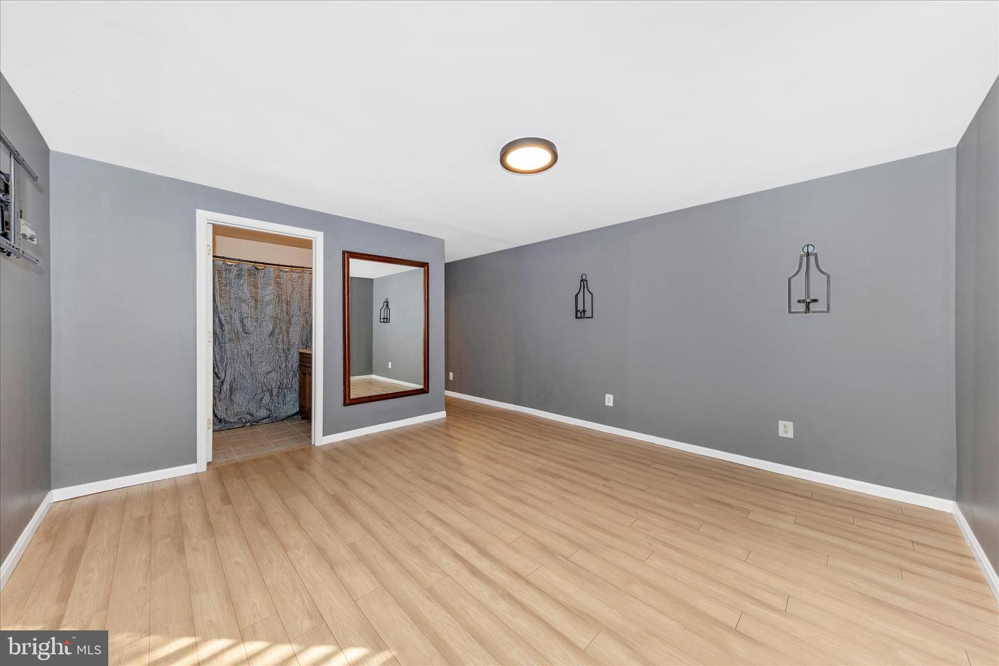 2112 PIMMIT DR, FALLS CHURCH, Virginia 22043, 4 Bedrooms Bedrooms, 6 Rooms Rooms,2 BathroomsBathrooms,Residential,For sale,2112 PIMMIT DR,VAFX2270054 MLS # VAFX2270054 2112 PIMMIT DR, FALLS CHURCH, Virginia 22043, 4 Bedrooms Bedrooms, 6 Rooms Rooms,2 BathroomsBathrooms,Residential,For sale,2112 PIMMIT DR,VAFX2270054 MLS # VAFX2270054