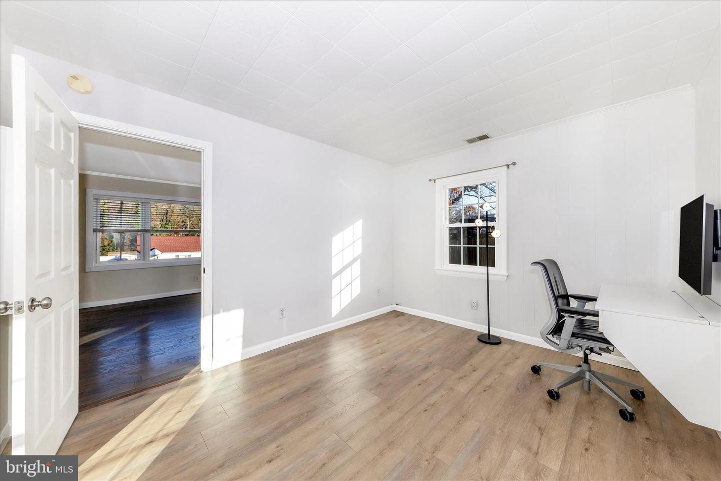 2112 PIMMIT DR, FALLS CHURCH, Virginia 22043, 4 Bedrooms Bedrooms, 6 Rooms Rooms,2 BathroomsBathrooms,Residential,For sale,2112 PIMMIT DR,VAFX2270054 MLS # VAFX2270054 2112 PIMMIT DR, FALLS CHURCH, Virginia 22043, 4 Bedrooms Bedrooms, 6 Rooms Rooms,2 BathroomsBathrooms,Residential,For sale,2112 PIMMIT DR,VAFX2270054 MLS # VAFX2270054