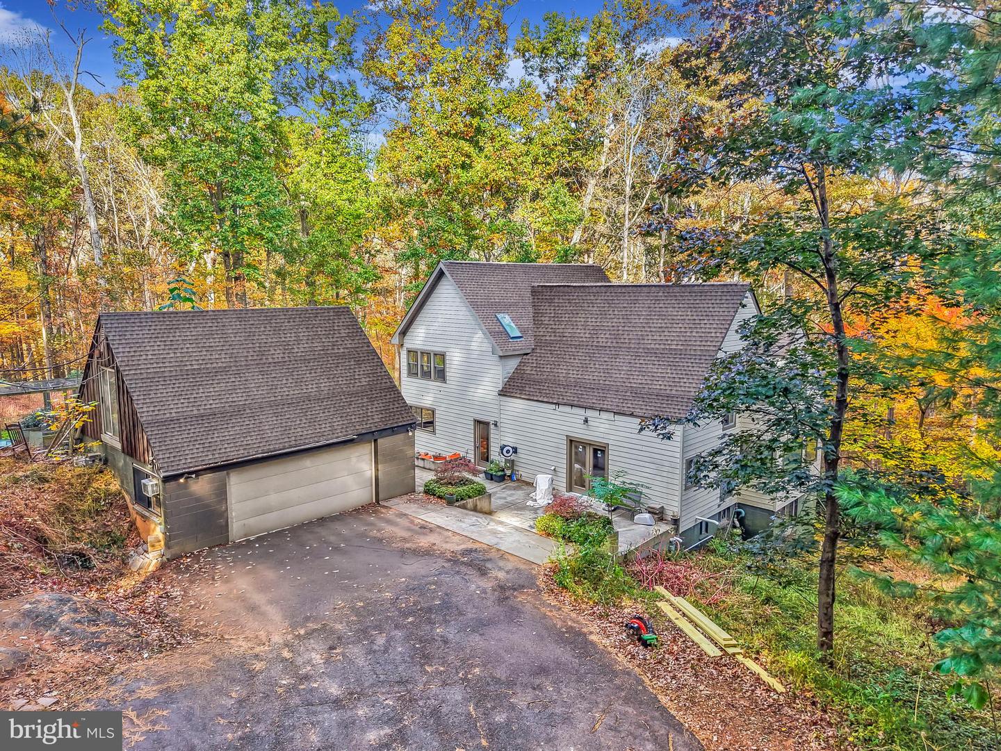 10450 HUNTER VIEW RD, VIENNA, Virginia 22181, 4 Bedrooms Bedrooms, ,3 BathroomsBathrooms,Residential,For sale,10450 HUNTER VIEW RD,VAFX2272954 MLS # VAFX2272954 10450 HUNTER VIEW RD, VIENNA, Virginia 22181, 4 Bedrooms Bedrooms, ,3 BathroomsBathrooms,Residential,For sale,10450 HUNTER VIEW RD,VAFX2272954 MLS # VAFX2272954