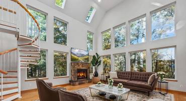 10450 HUNTER VIEW RD, VIENNA, Virginia 22181, 4 Bedrooms Bedrooms, ,3 BathroomsBathrooms,Residential,For sale,10450 HUNTER VIEW RD,VAFX2272954 MLS # VAFX2272954